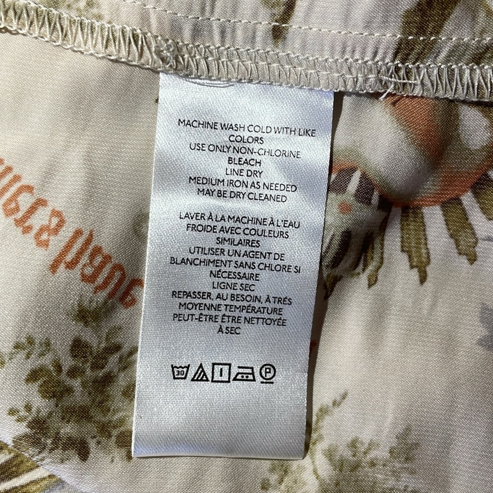 NWT Kimchi Blue Cream, Gray & Gold Skirt.  Size Medium. - Picture 5 of 6